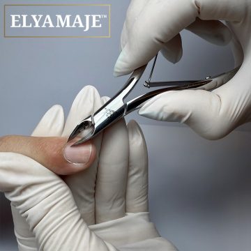 Coupe cuticule Maya Elya Maje 1