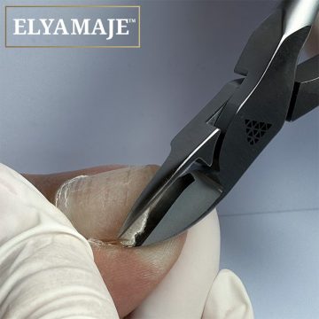 Coupe ongle Aria Elya Maje 2