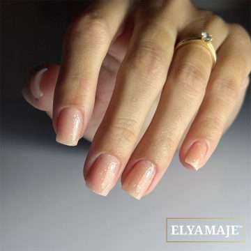 Easy Base glitter beige Elya Maje 2