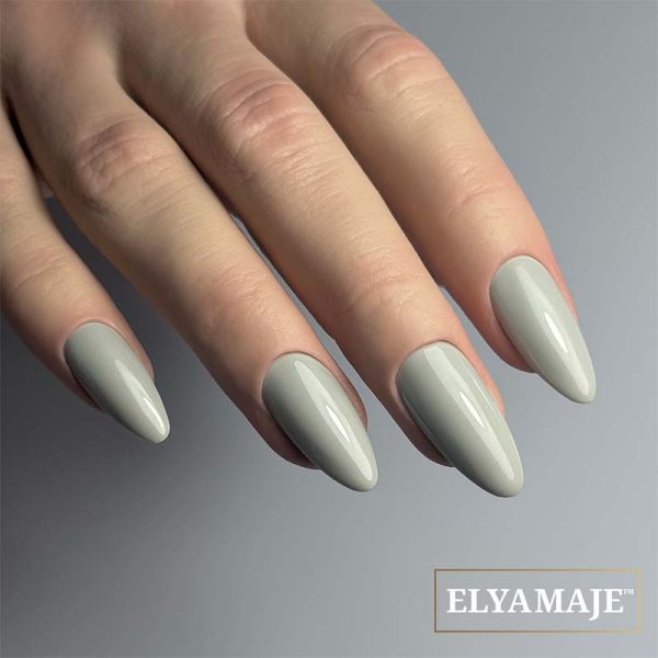 Elya-Maje-Master-Color-120-Milky-Gray-Vernis-Semi-Permanent