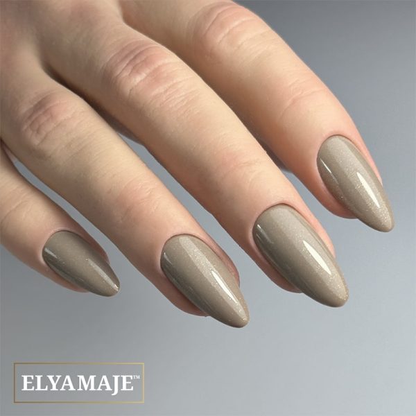 Elya-Maje-Master-Color-128-Shiny-Brown-Vernis-Semi-Permanent