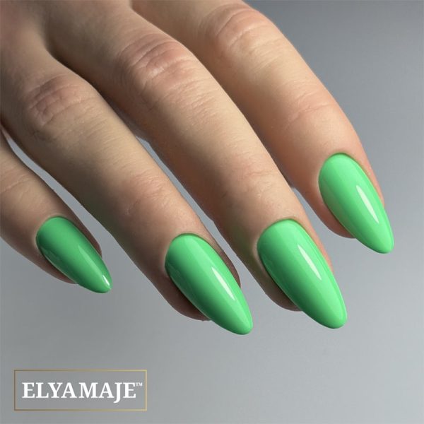 Elya-Maje-Master-Color-142-Granny-Vernis-Semi-Permanent