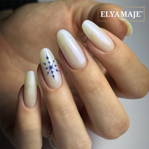 Elya-Maje-Master-Color-165-Manhattan-Vernis-Semi-Permanent