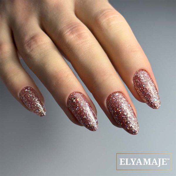 Elya-Maje-Master-Color-174-Nude-Diamond-Vernis-Semi-Permanent