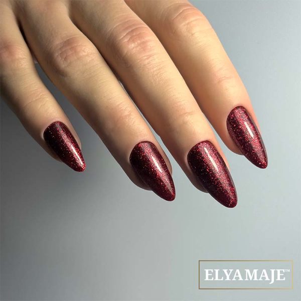 Elya-Maje-Master-Color-67-Rouge-Folie-Vernis-Semi-Permanent