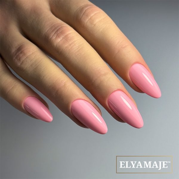 Elya-Maje-VSP-08-Delia-Manucure-Couleur-Delicate