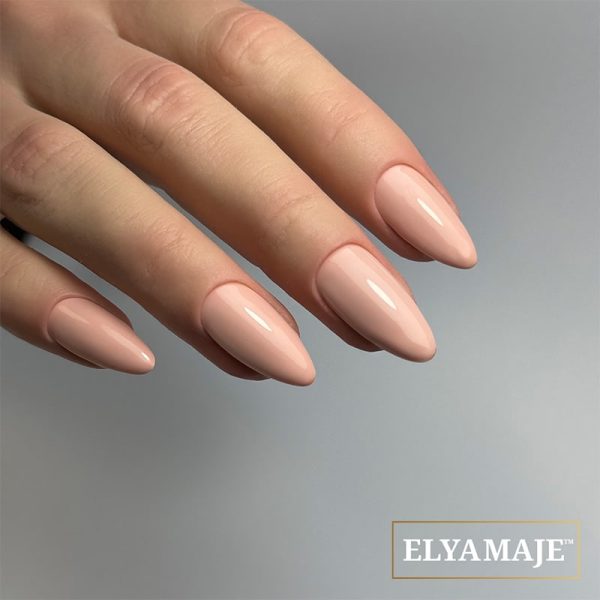 Elya-Maje-VSP-10-Vogue-Manucure-Couleur-Tendance
