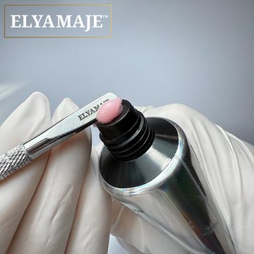Pousse Cuticule Ruby Elya Maje 2