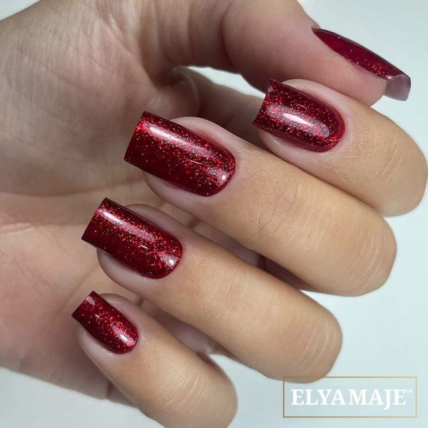 Vernis-Semi-Permanent-Elya-Maje-Master-Color-67-Rouge-Folie