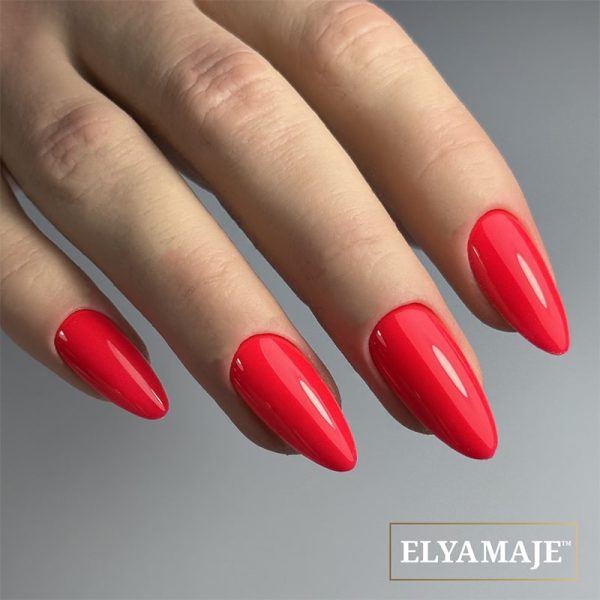 Vernis-Semi-Permanent-Elya-Maje-Master-Color-79-Cynthia