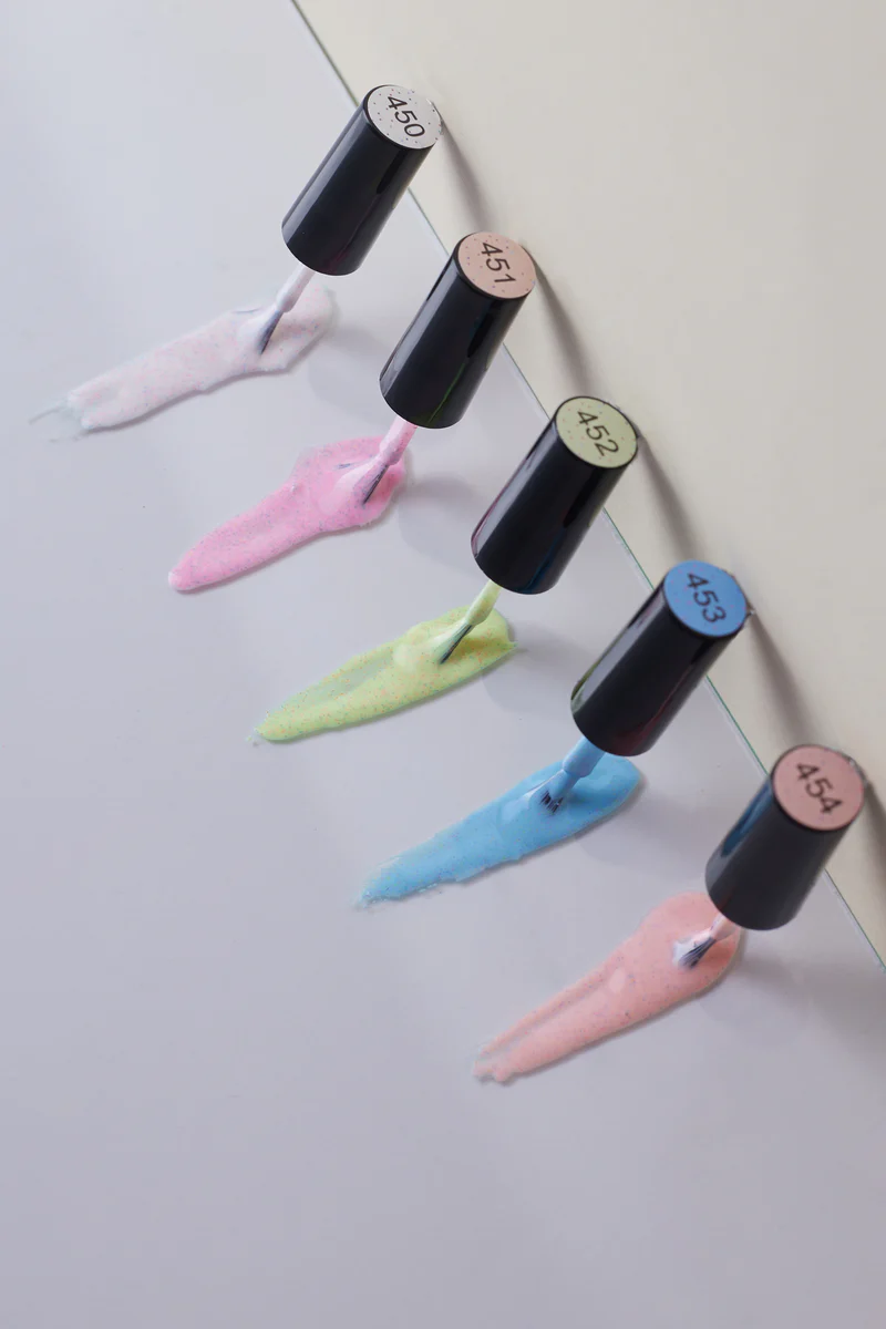 Vernis semi permanent Albi 450 nuancier 1