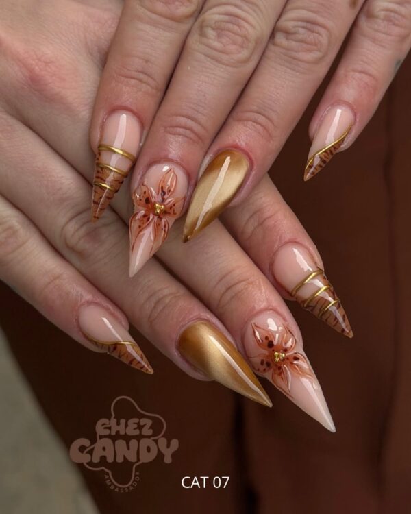 collection-cat-eyes-8-vernis-semi-permanent-avec-aimant-chez-candy