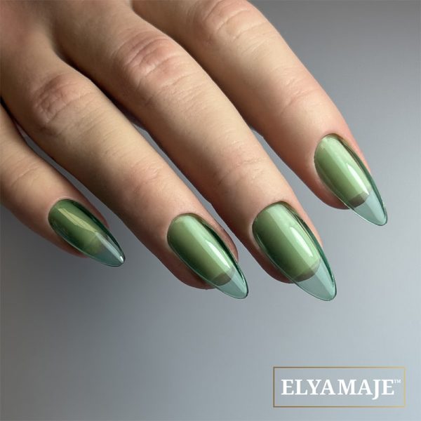 vernis-semi-permanent-317-canard-bleu-elya-maje-vitrail