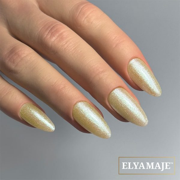vernis-semi-permanent-elya-maje-264-julie-reflechissant